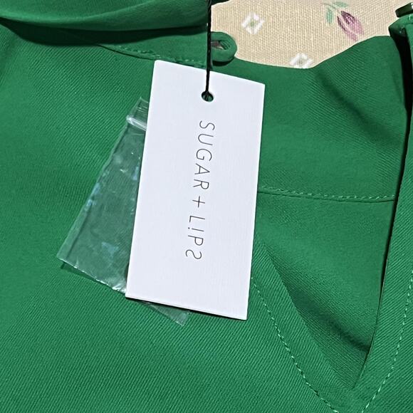 Sugar + Lips Blouse Womens Small Green Sleeveless Ruffle Front Neck Tie V Neck - Picture 2 of 6